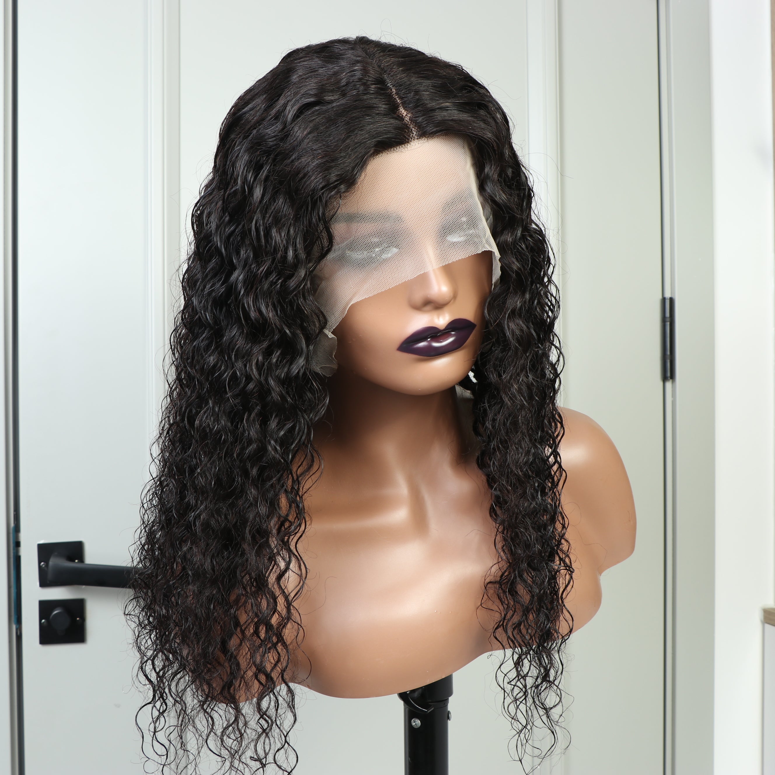 Ruilong Hair 13x4 HD Transparent Brazilian Water Wave Lace Frontal Human Hair Wig 30 40 Inch Pre Plucked With Baby Hair 180% 250% Density