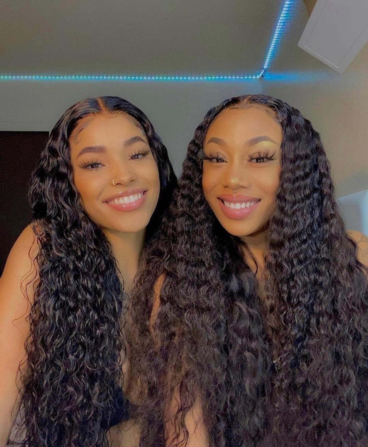 Ruilong Hair Peruvian Kinky Curly Wig 13x6 HD Transparent Lace Frontal Human Hair Wig For Black Women 30 Inch 40 Inch Kinky Curly Wigs